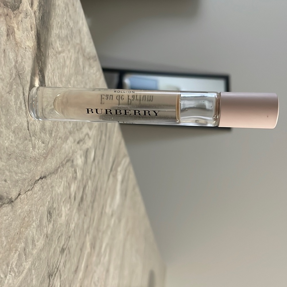 Burberry Her perfume